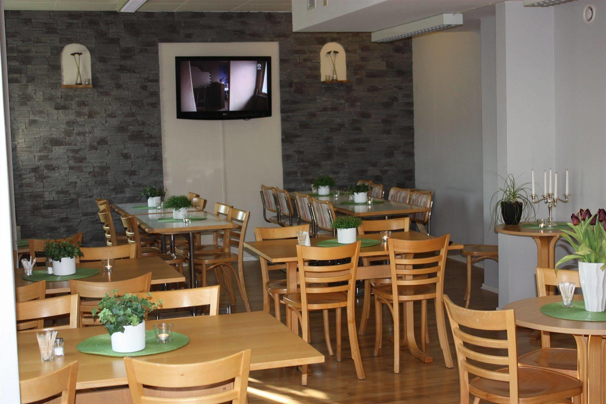 Hotell Angoeringen 카를스크로나 외부 사진